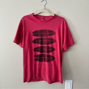 QUICKSILVER - Men's Surfboard T-Shirt